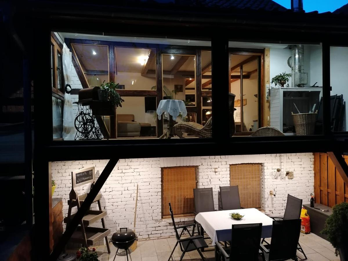 Blumenwerkstatt Mit Sauna Und Jacuzzi Apartment