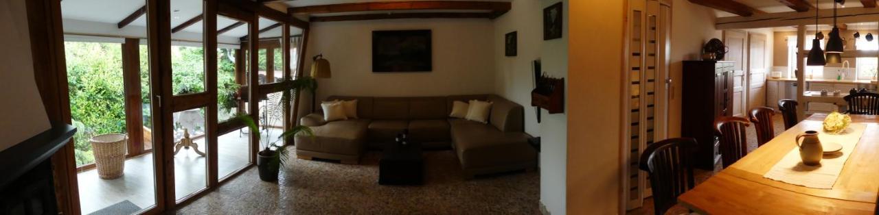 Blumenwerkstatt Mit Sauna Und Jacuzzi Apartament