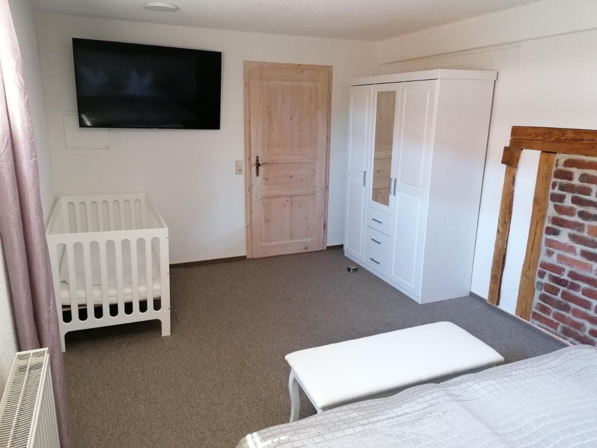Blumenwerkstatt Mit Sauna Und Jacuzzi Apartment